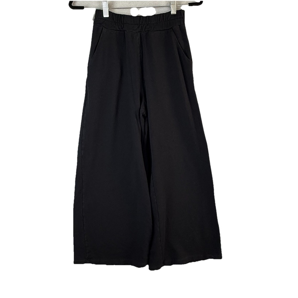 Amour Vert Women's Size XS Wide Cropped Leg Pant in Black With Pockets